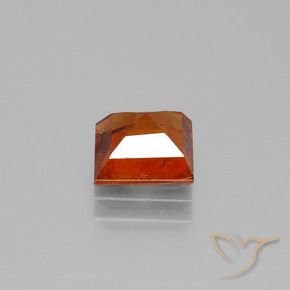 Grenat Hessonite Orange foncé naturelle Carré, 1.77 ct, VS