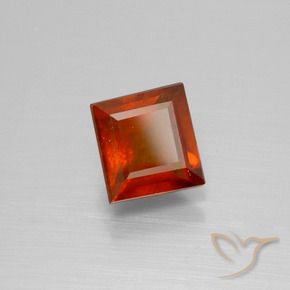 Grenat Hessonite Orange feu naturelle Carré, 1.97 ct, VS-SI