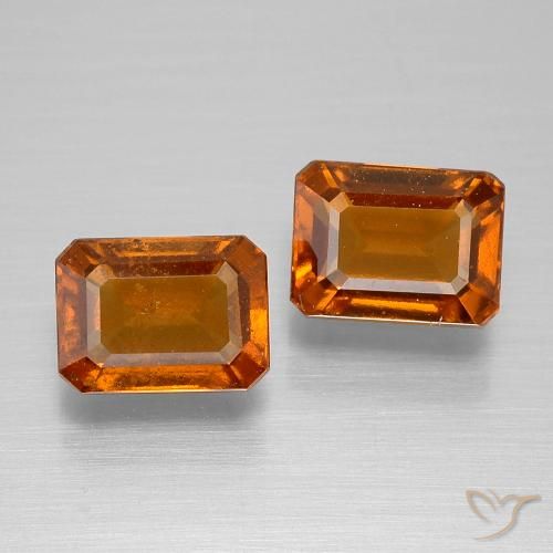 Shop natural 3.04ct Orange moyen-foncé Grenat Hessonite gems, Octogone / coupe Émeraude, from Madagascar at GemSelect. In stock, global shipping!