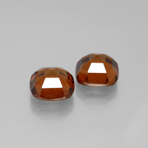 Achetez naturel 5,23ct orange grenat hessonite gems, coupe coussin, en provenance madagascar chez gemselect. en stock, livraison internationale!