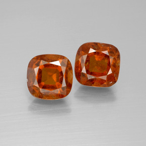 Achetez naturel 5.07ct Ambre orange Grenat Hessonite gems, Coupe coussin, En provenance Madagascar chez GemSelect. En stock, livraison internationale!