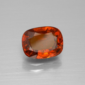 Grenat Hessonite Cannelle Orange naturelle Coupe coussin, 2.87 ct, VS-SI