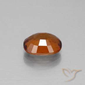 Grenat Hessonite Orange foncé naturelle Coussin, 2.32 ct, VS-SI