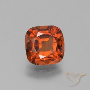 Grenat Hessonite Orange foncé naturelle Coussin, 2.38 ct, VS-SI