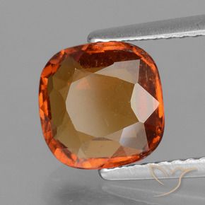 Grenat hessonite orange naturelle coupe coussin, 2,36 ct, VS