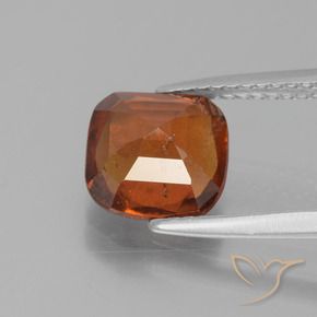 Grenat Hessonite Orange foncé naturelle Coupe coussin, 2.50 ct, VS-SI