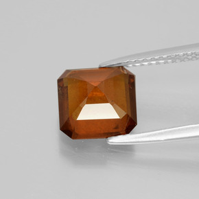 Grenat hessonite orange naturelle taille émeraude, 2,87 ct, VS