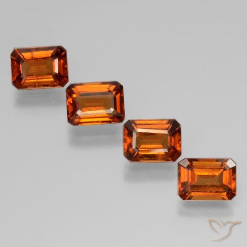 Shop natural 4.36ct Orange moyen Grenat Hessonite gems, Octogone / coupe Émeraude, from Sri Lanka at GemSelect. In stock, global shipping!