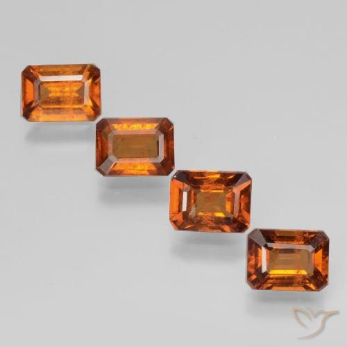 Shop natural 4.24ct Orange foncé Grenat Hessonite gems, Octogone / coupe Émeraude, from Sri Lanka at GemSelect. In stock, global shipping!