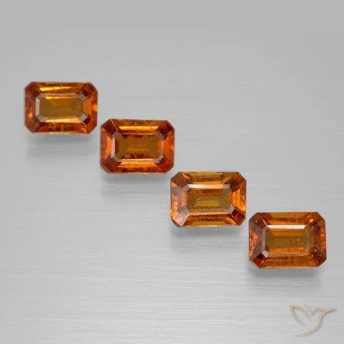 Shop natural 3.76ct Orange moyen-foncé Grenat Hessonite gems, Octogone / coupe Émeraude, from Sri Lanka at GemSelect. In stock, global shipping!