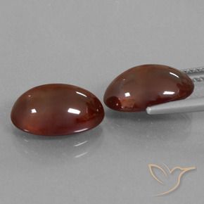 Shop natural 8.68ct Rouge foncé Grenat Hessonite gems, ovale, from Sri Lanka at GemSelect. In stock, global shipping!