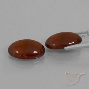 Shop natural 10.01ct Brun moyen-foncé Grenat Hessonite gems, ovale, from Sri Lanka at GemSelect. In stock, global shipping!