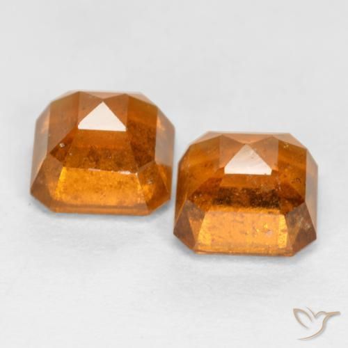 Shop natural 3.16ct Ambre orange Grenat Hessonite gems, Octogone / coupe Émeraude, from Madagascar at GemSelect. In stock, global shipping!