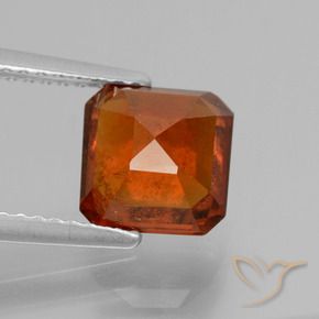 Grenat Hessonite Orange moyen naturelle Octogone / coupe Émeraude, 2.57 ct, VS-SI