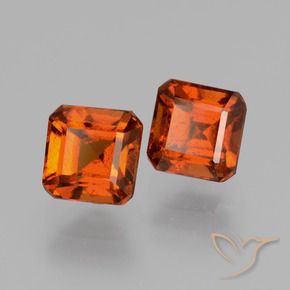 Shop natural 2.42ct Orange foncé Grenat Hessonite gems, Octogone / coupe Émeraude, from Madagascar at GemSelect. In stock, global shipping!