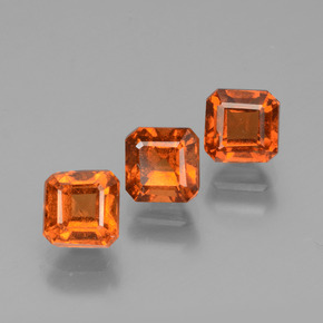 Achetez naturel 2,46ct orange grenat hessonite gems, taille émeraude, en provenance madagascar chez gemselect. en stock, livraison internationale!