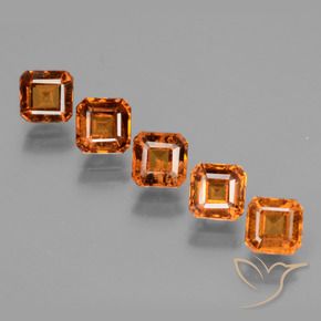 Shop natural 4.34ct Orange foncé Grenat Hessonite gems, Octogone / coupe Émeraude, from Madagascar at GemSelect. In stock, global shipping!