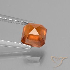 Grenat Hessonite Orange feu naturelle Octogone / coupe Émeraude, 1.69 ct, VS-SI