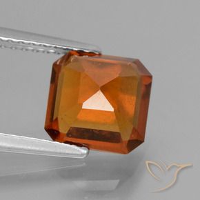 Grenat Hessonite Orange rougeâtre naturelle Octogone / coupe Émeraude, 2.59 ct, VS