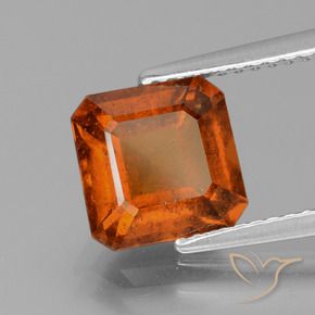 Grenat Hessonite Orange rougeâtre naturelle Octogone / coupe Émeraude, 2.83 ct, VS-SI