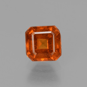 Grenat Hessonite Cannelle Orange naturelle Taille émeraude, 0.96 ct, VS