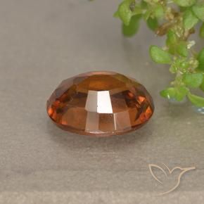 Grenat Hessonite Orange feu naturelle ovale, 1.85 ct, VS