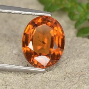 Grenat Hessonite Orange moyen-foncé naturelle ovale, 2.27 ct, VS-SI