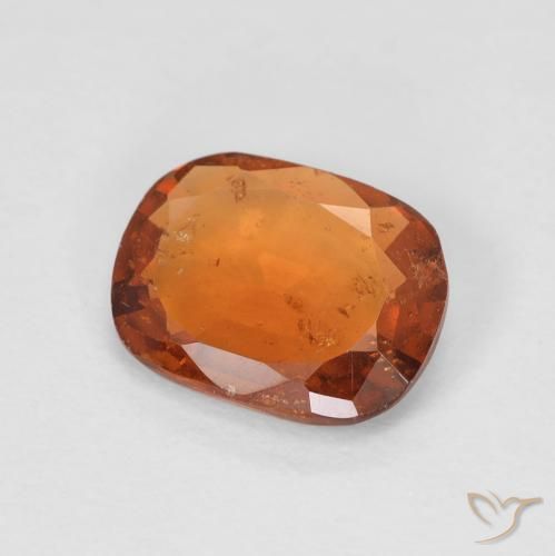 Grenat Hessonite Orange jaunâtre naturelle Coussin, 1.82 ct, VS-SI