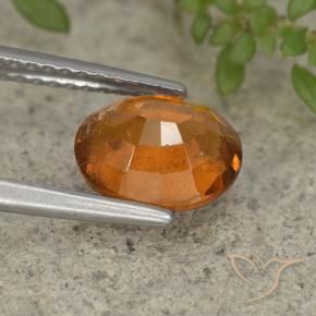 Grenat Hessonite Orange moyen naturelle ovale, 2.03 ct, VS-SI