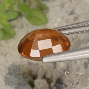 Grenat Hessonite Orange foncé naturelle ovale, 2.23 ct, VS-SI