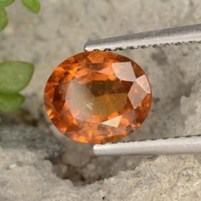 Grenat Hessonite Orange moyen-foncé naturelle ovale, 1.81 ct, VS
