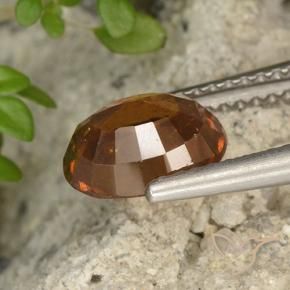 Grenat Hessonite Orange foncé naturelle ovale, 1.92 ct, VS
