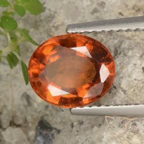 Grenat Hessonite Ambre orange naturelle ovale, 2.33 ct, VS-SI