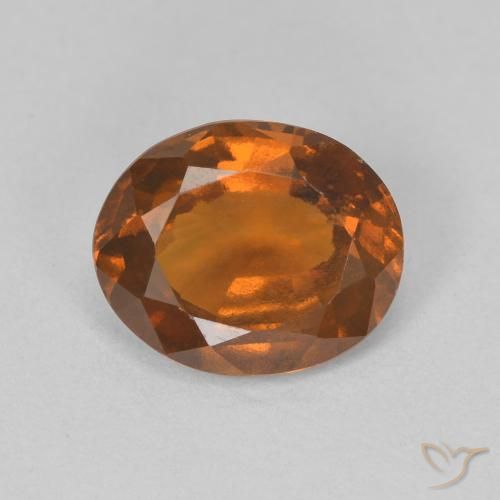 Grenat Hessonite Orange moyen naturelle ovale, 2.35 ct, VVS-VS