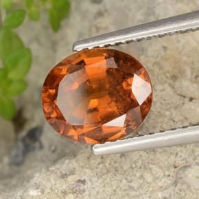 Grenat Hessonite Orange moyen-foncé naturelle ovale, 2.09 ct, VS-SI