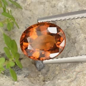 Grenat Hessonite Orange rougeâtre naturelle ovale, 2.55 ct, VVS-VS