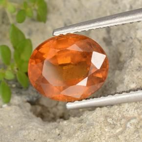 Grenat Hessonite Orange moyen naturelle ovale, 2.69 ct, VS-SI