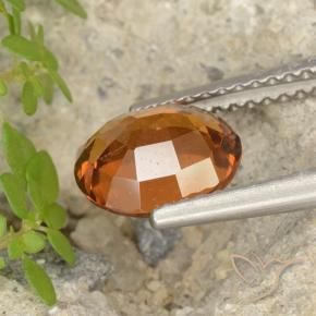 Grenat Hessonite Orange moyen-foncé naturelle ovale, 1.81 ct, VS