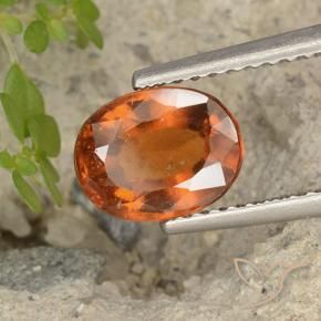 Grenat Hessonite Orange moyen-foncé naturelle ovale, 1.97 ct, VS-SI