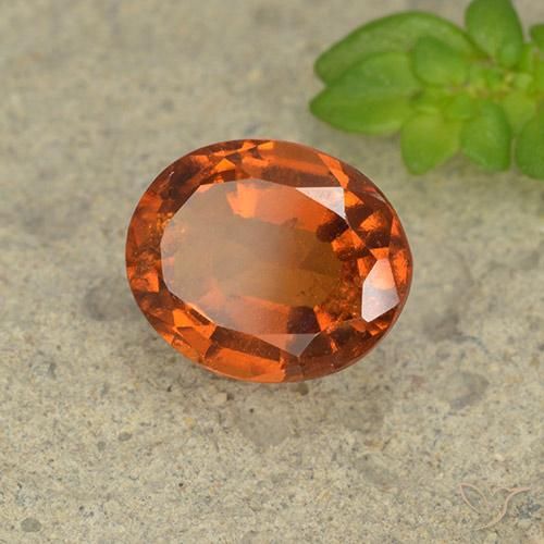 Grenat Hessonite Orange foncé naturelle ovale, 2.00 ct, VS-SI