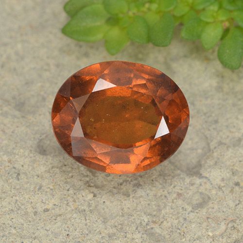 Grenat Hessonite Ambre orange naturelle ovale, 2.27 ct, VS-SI
