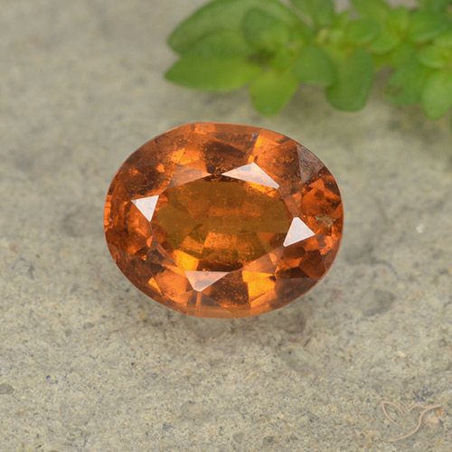 Grenat Hessonite Ambre orange naturelle ovale, 1.82 ct, VS-SI