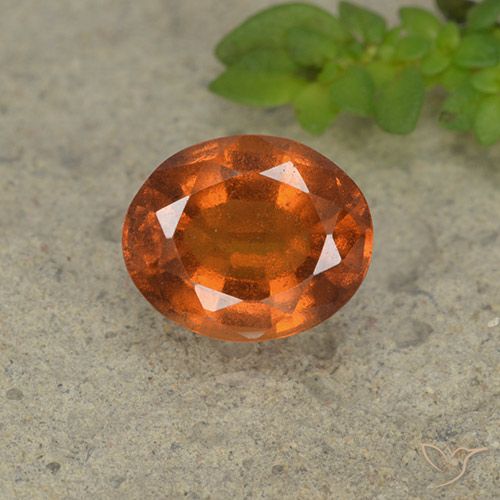 2.07ct Naturel Orange foncé Grenat Hessonite, ovale, VS-SI