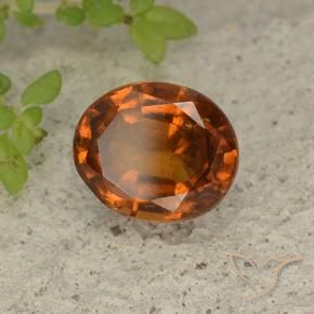 Grenat Hessonite Orange foncé naturelle ovale, 2.32 ct, VS-SI