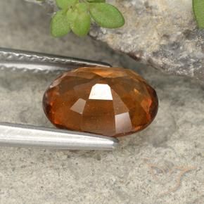 Grenat Hessonite Orange moyen-foncé naturelle ovale, 1.79 ct, VS-SI