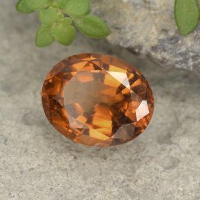 Grenat hessonite orange naturelle coupe ovale, 1,91 ct, VS