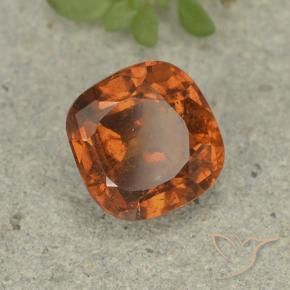 Grenat Hessonite Orange moyen-foncé naturelle Coussin, 1.86 ct, VS-SI
