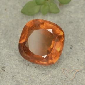 Grenat Hessonite Orange moyen naturelle Coussin, 1.60 ct, VS-SI