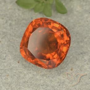 Grenat Hessonite Orange foncé naturelle Coussin, 1.91 ct, VS