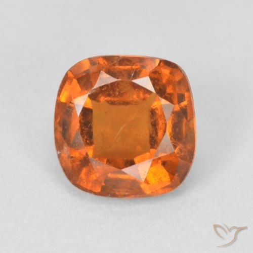 Grenat Hessonite Orange foncé naturelle Coussin, 1.83 ct, VS-SI